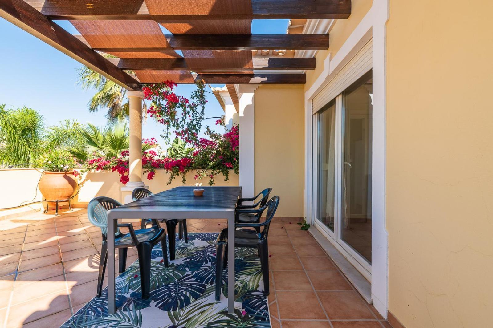 Oasis Tropical, Jardim E Piscina! Daire Portimão Oda fotoğraf